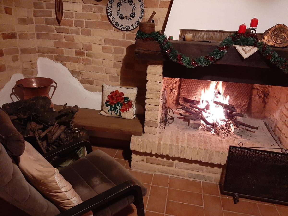 B&B La Casa In Campagna Collecorvino Kültér fotó