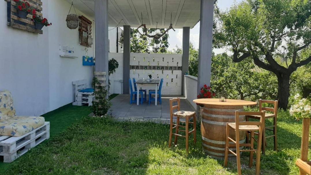 B&B La Casa In Campagna Collecorvino Kültér fotó