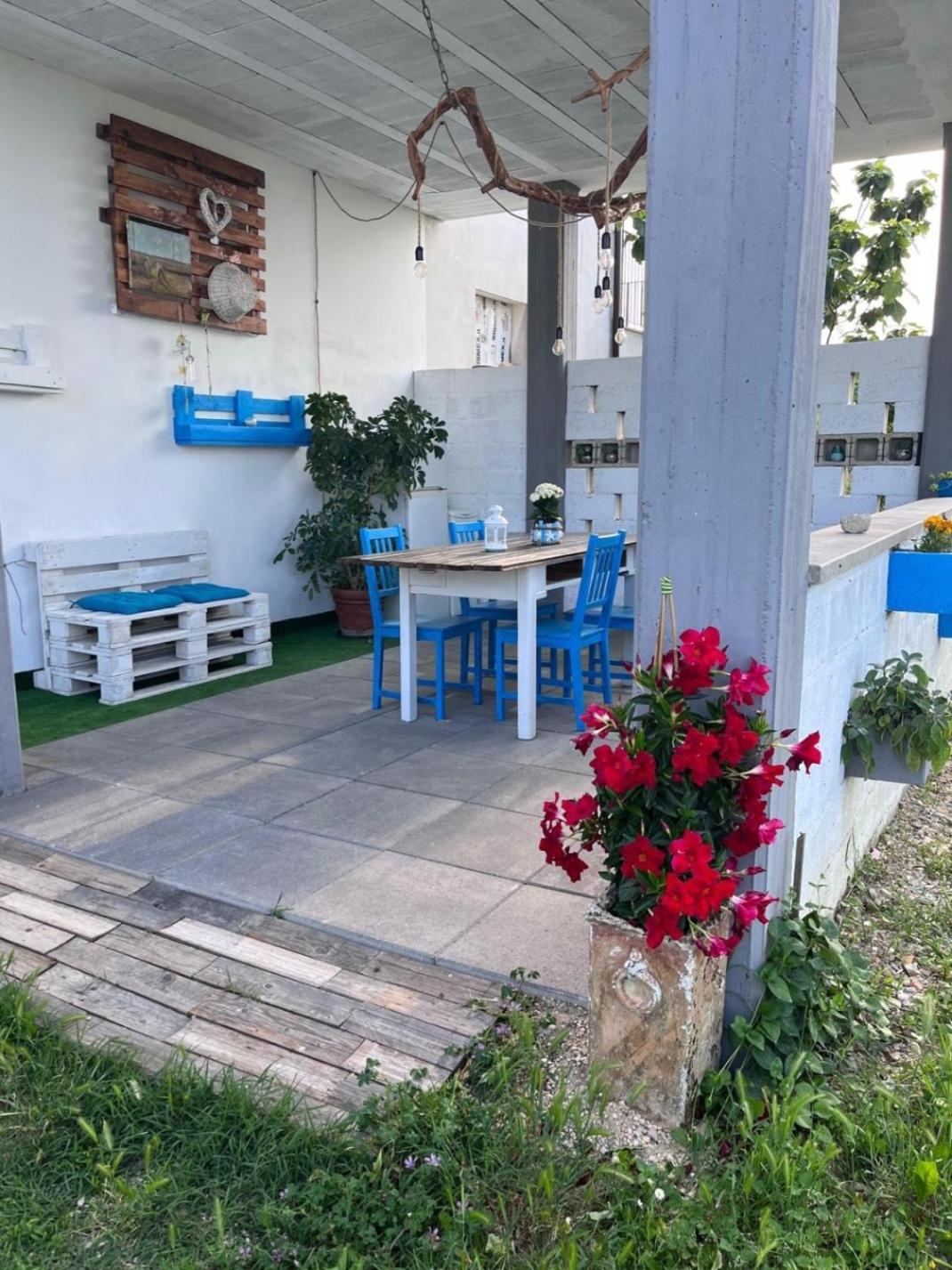 B&B La Casa In Campagna Collecorvino Kültér fotó
